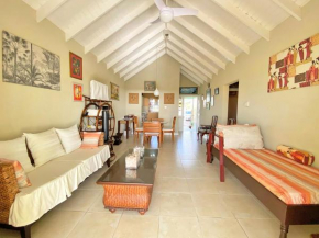 The Gem is located a few minutes walk to the gorgeous Bottom Bay Beach, Work Hall